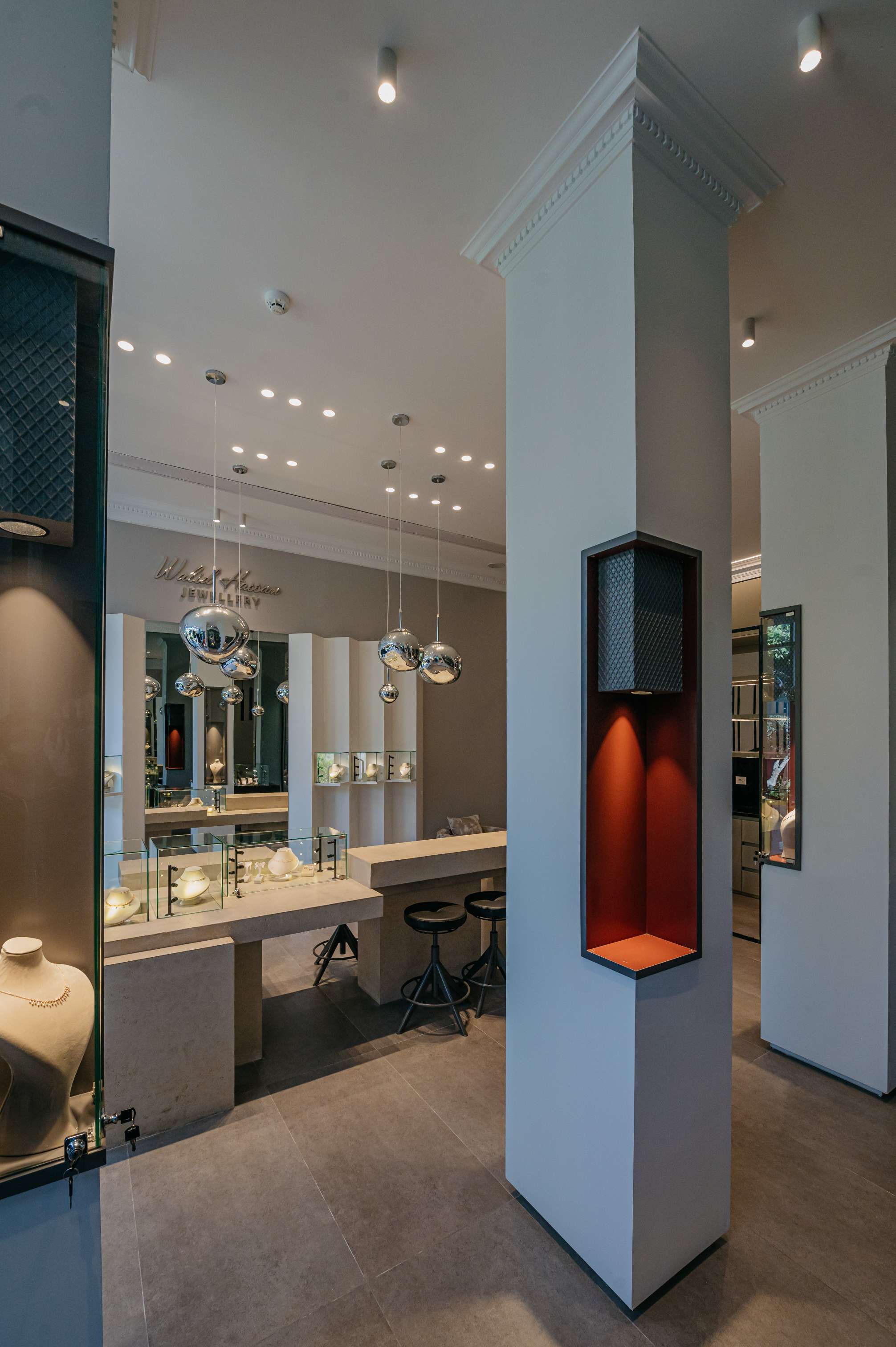 WALED HASSAN WALK OF CAI CLAD ONLY 5